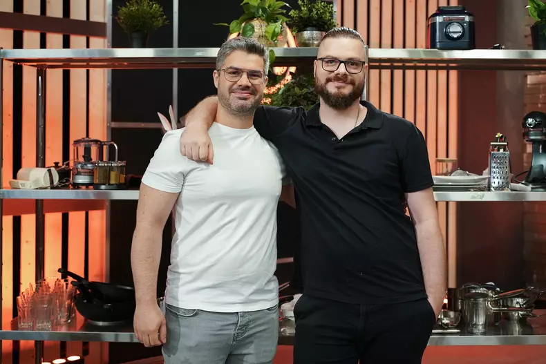 Alessandro si Danilo Lusito - MasterChef Romania