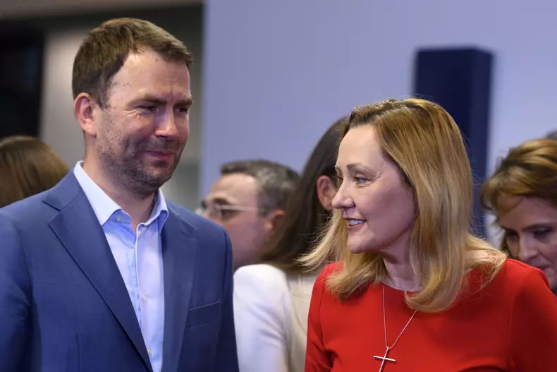 BUCURESTI - ALEGERI PREZIDENTIALE - TURUL I - MIRCEA GEOANA