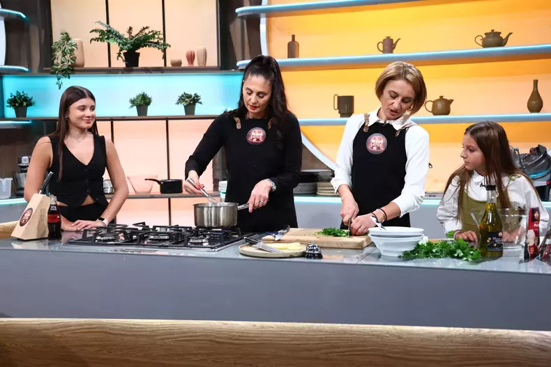 Mama si verisoara lui Chef Richard