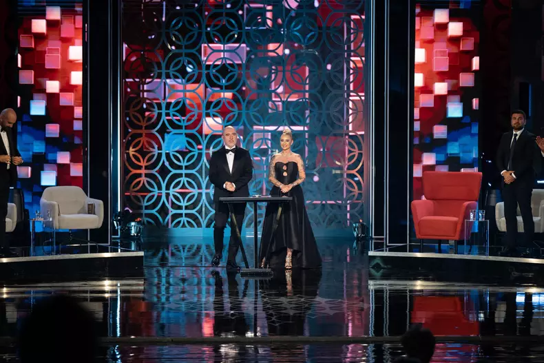 Anamaria Prodan in show-ul La bine si la Roast