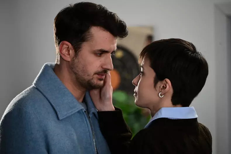 Ana, Mi-ai fost scrisă în ADN - Difuzare 2.04