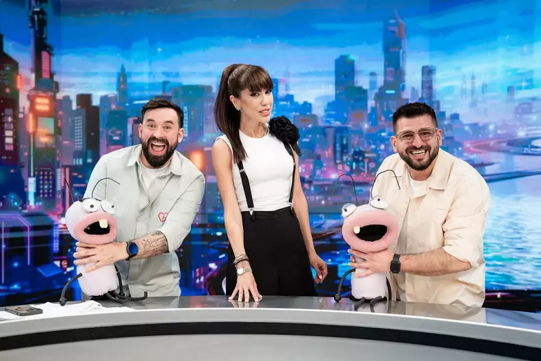 Denise-Rifai-si echipa-Furnicutele