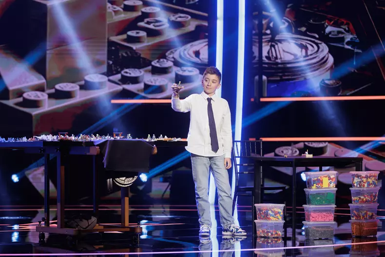 Albert Oprea - Romanii au talent (2)