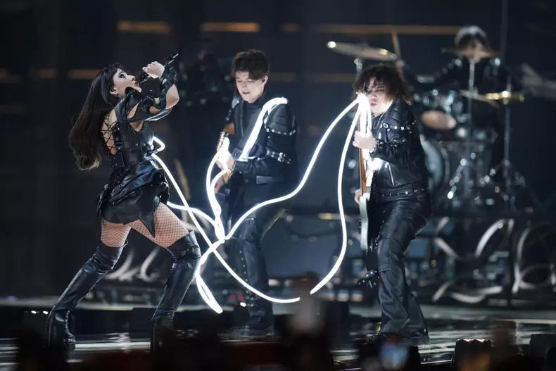 alexandra-capitanescu-eurovision-2026 (2)