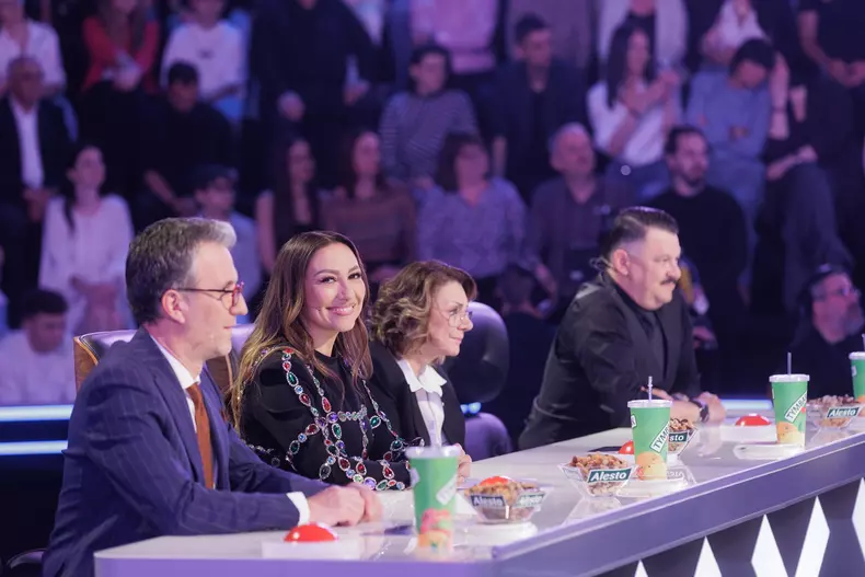 Romanii au talent - semifinala 1 (9)