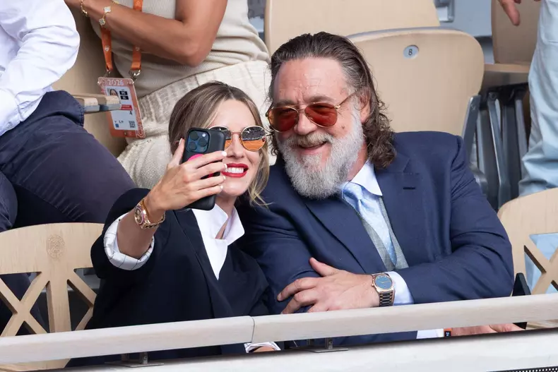 RG26 - French Open - Russell Crowe and Britney Theriot Day 1 NB - 24 May 2026