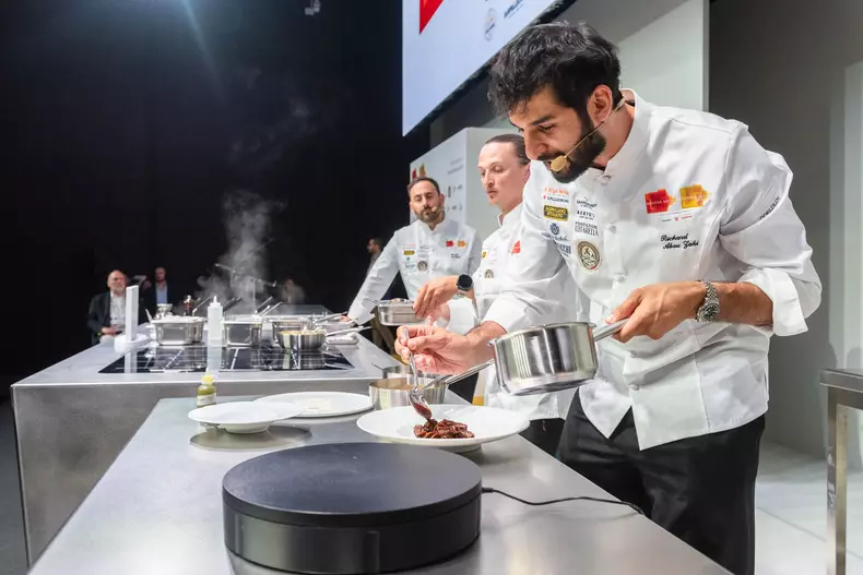Chef Richard, pe scena Congresului_3