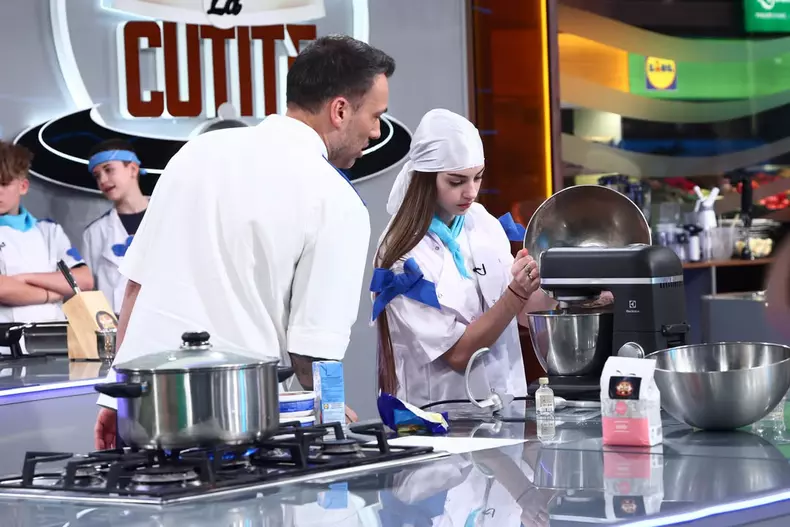 chefi-la-cutite-viitorul-are-gust-copii (3)