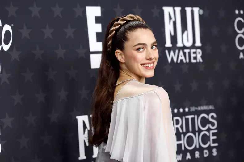 30th Annual Critics Choice Awards - Arrivals