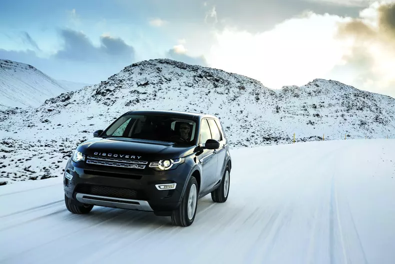 Land Rover Discovery Sport exterior