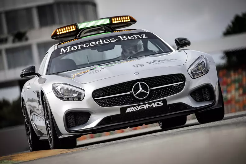 mercedes-amg gt s safety car (10)