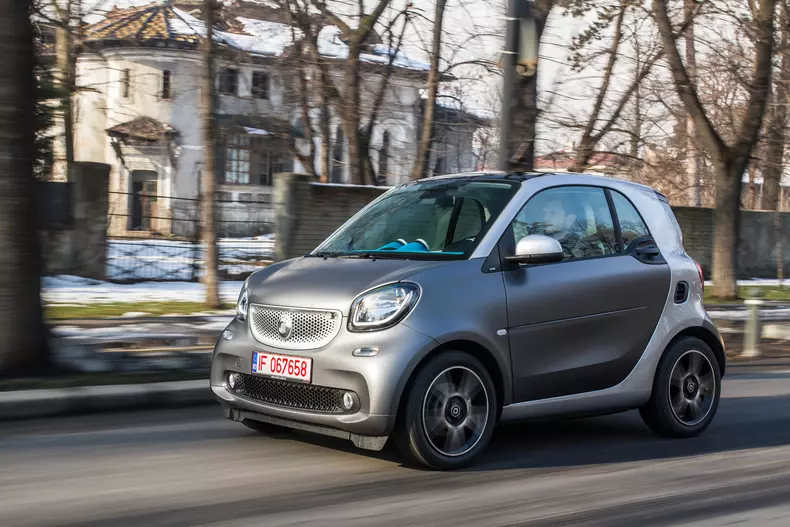 smart fortwo (2)