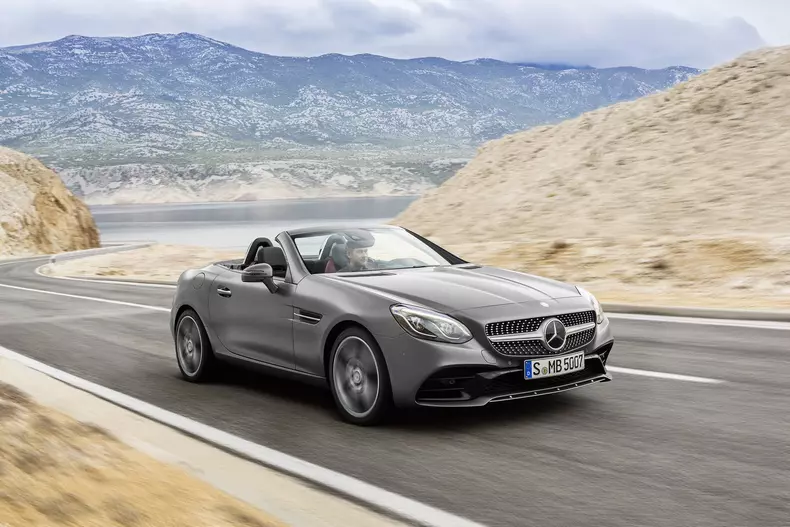 2017 mercedes-benz slc