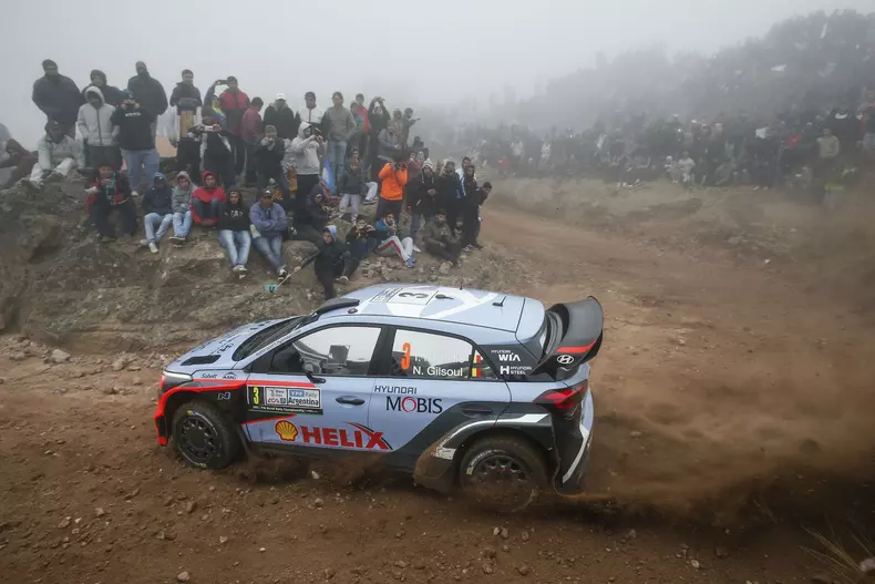 raliul argentinei hayden paddon