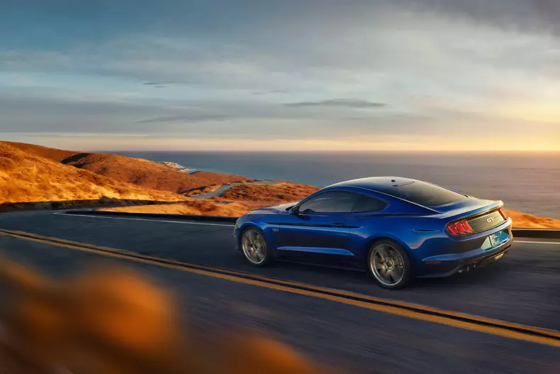 2017-ford-mustang-facelift-52