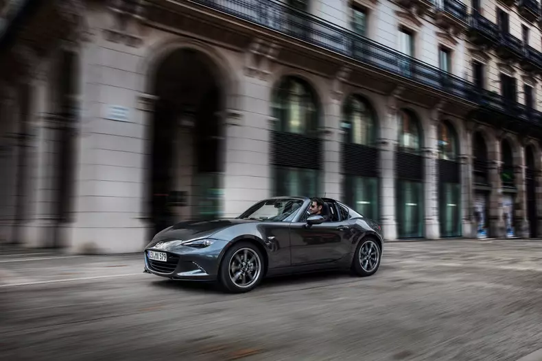 2017 mazda mx-5 rf