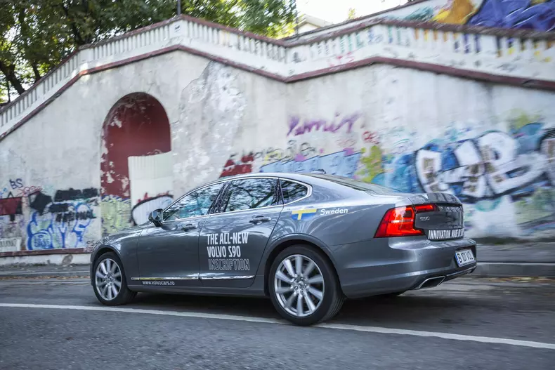 volvo-s90-test-drive-10
