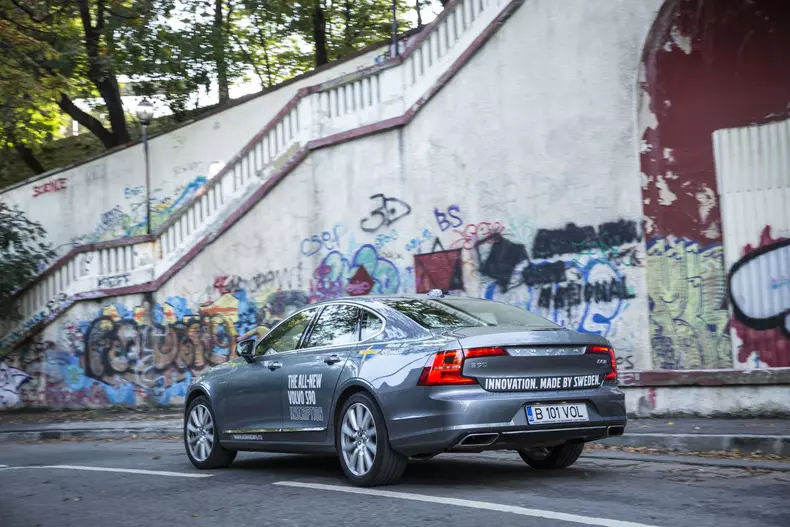 volvo-s90-test-drive-11
