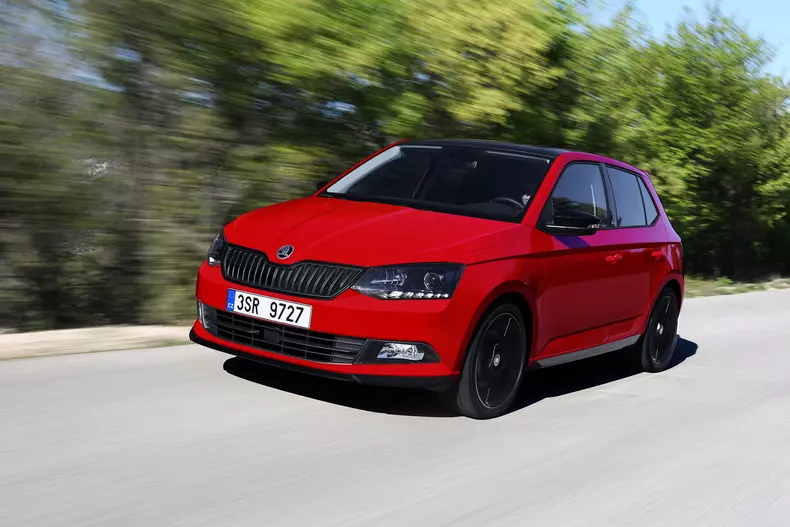 2017 skoda fabia (1)