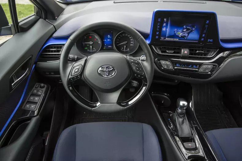 toyota c-hr (16)
