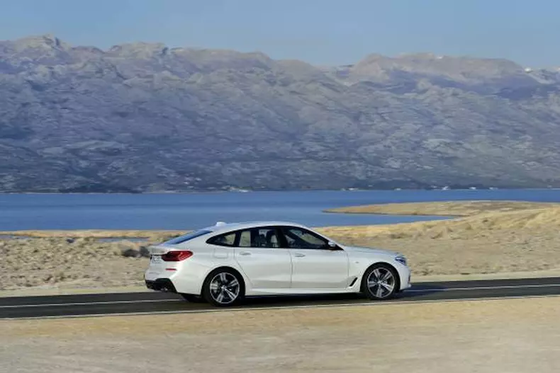 BMW 6 Gran Turismo 38