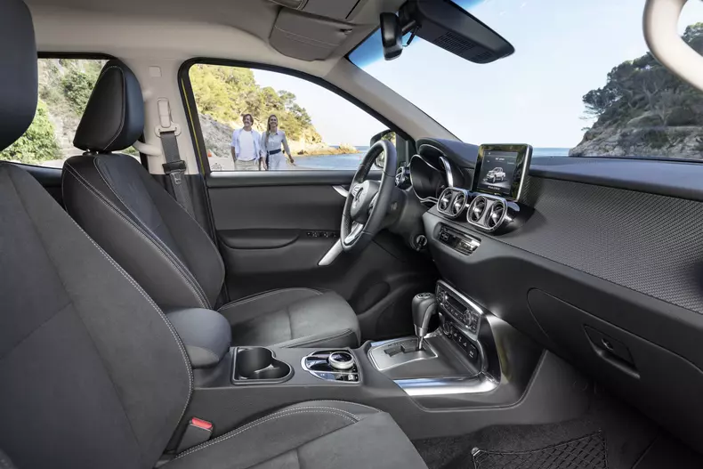 Mercedes-Benz X-Klasse – Interieur Progressive