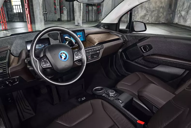 bmwi3s26