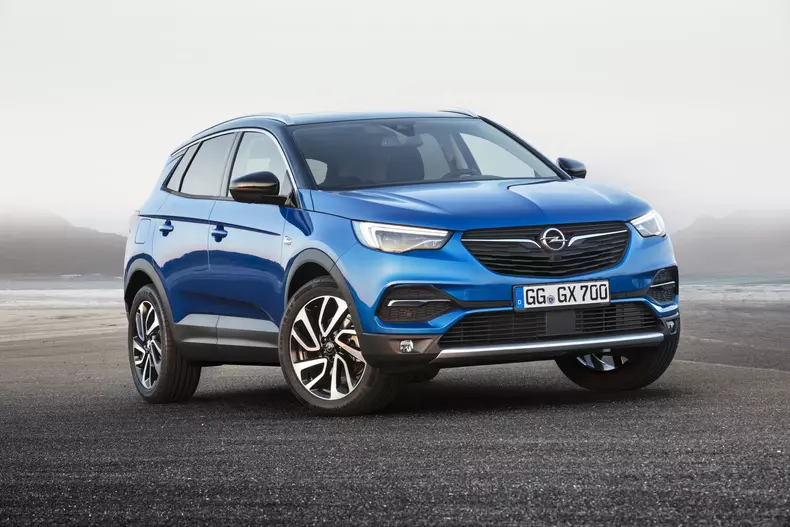 Stylish, functional Opel Grandland X