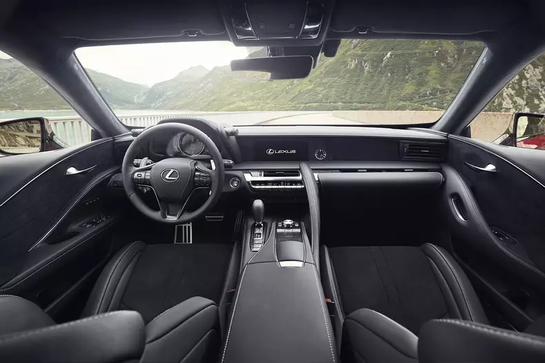 Lexus_LC500_detail_013