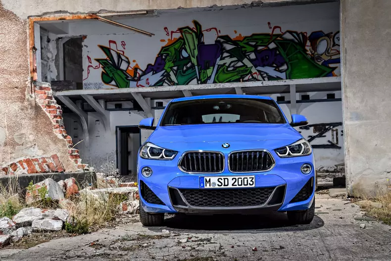 BMW16