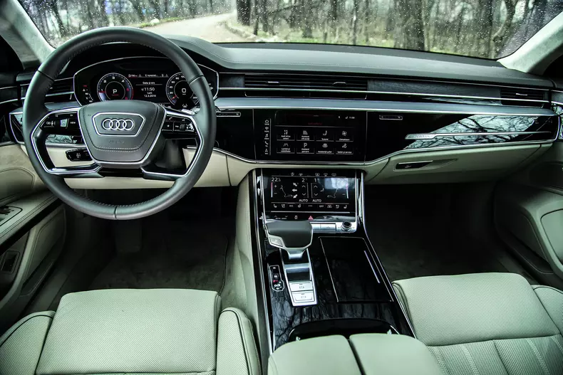 audia803