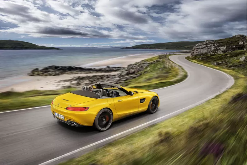 Der neue Mercedes-AMG GT S Roadster: Open-Air-Zuwachs für die AMG GT Familie