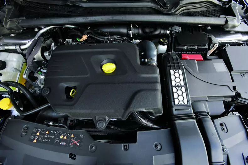 Opel Insignia, Renault Talisman, VW Passat Kombis