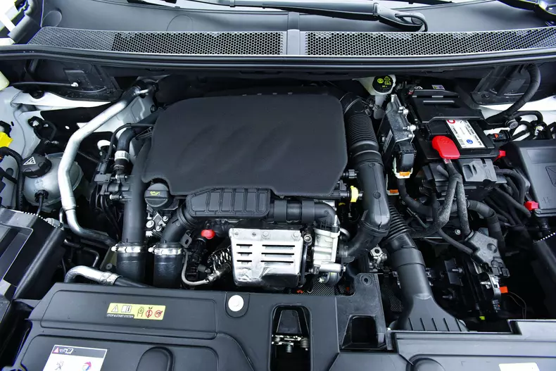 Vergleich Opel Grandland X, Peugeot 3008, Renault Kadjar