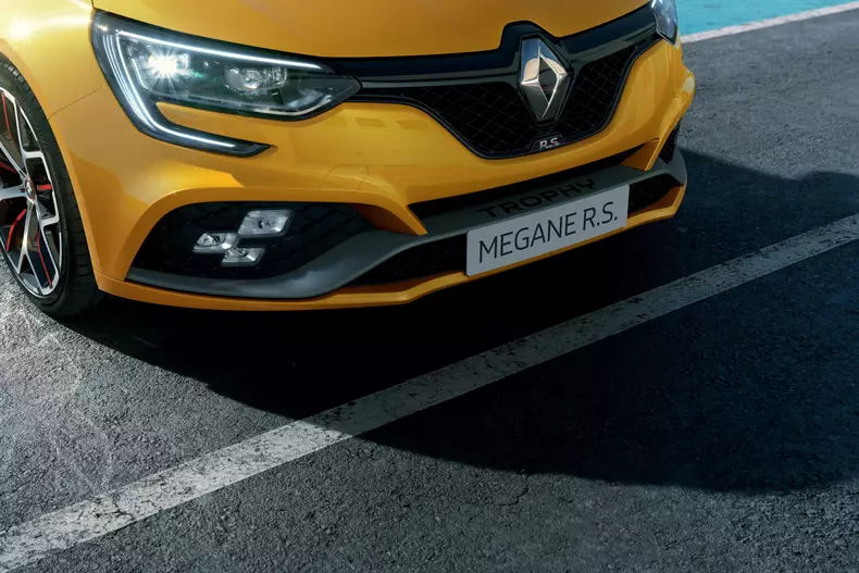 Megane RS Trophy 15