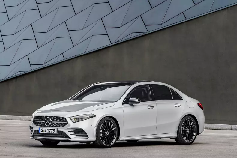 Mercedes-Benz A-Klasse Limousine, V 177, 2018 // Mercedes-Benz A