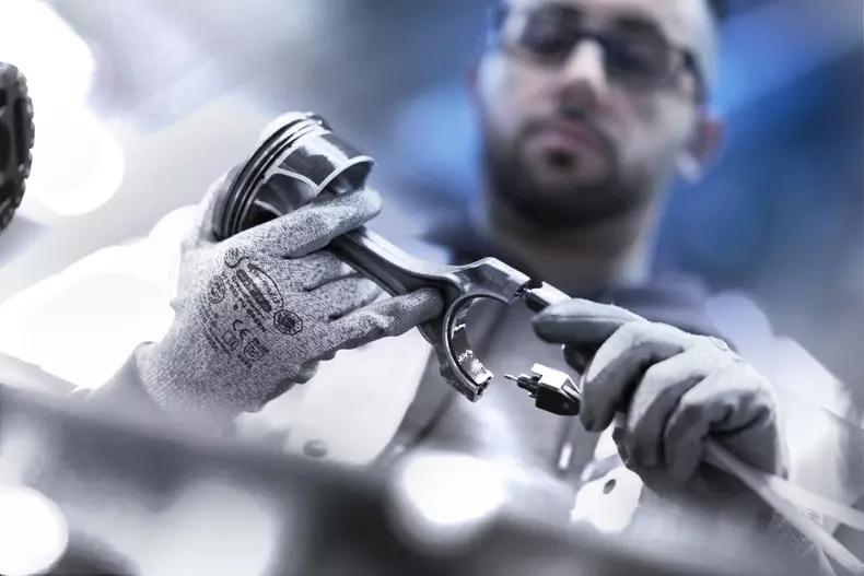 Cel mai puternic V8 BMW productie007