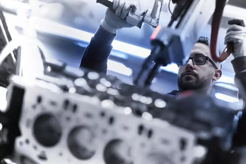 Cel mai puternic V8 BMW productie009