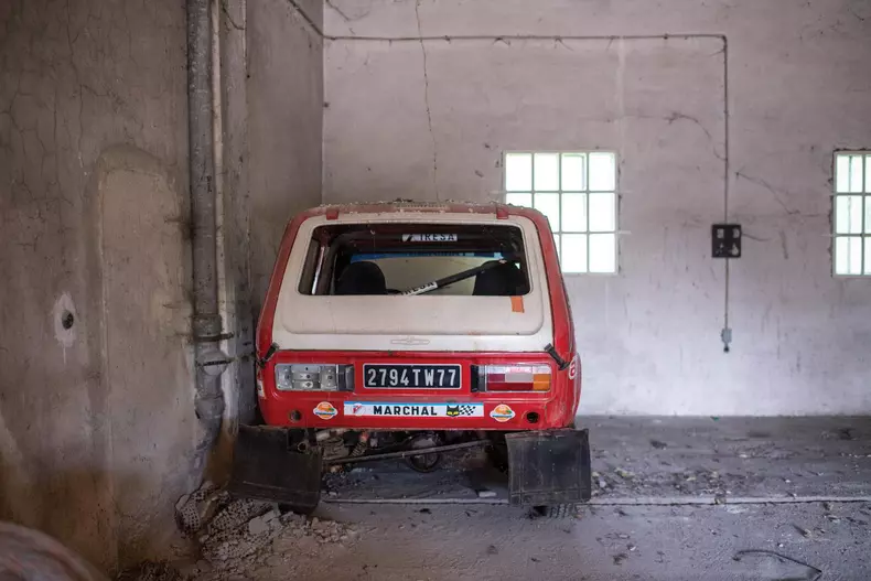 cea mai scumpă Lada Niva02