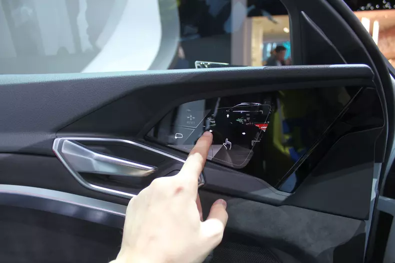 Audi e-tron Geneva 2019 006