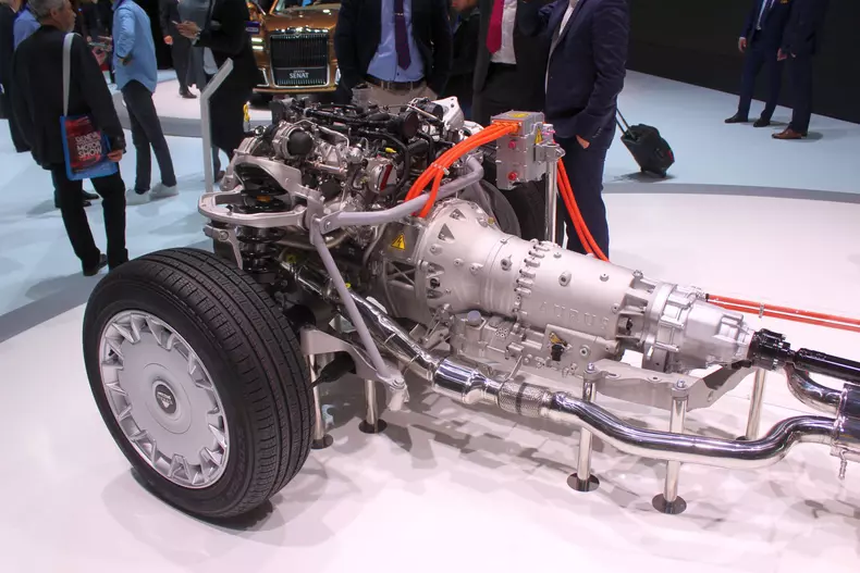 Aurus Senat Geneva 2019 013