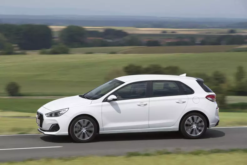 Hyundai i30 generatie 2019 foto oficial04