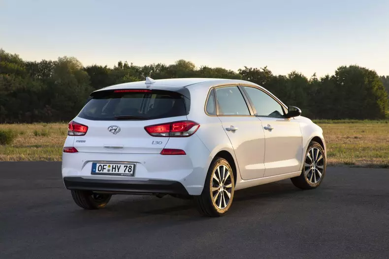 Hyundai i30 generatie 2019 foto oficial06