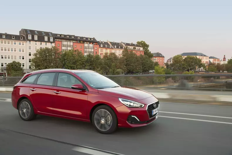 Hyundai i30 generatie 2019 foto oficial24