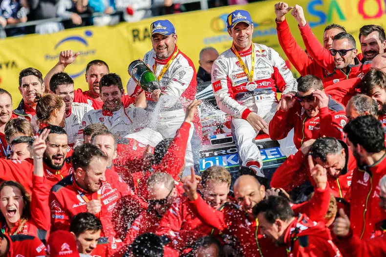 45040046_10155842750942057_1014872489685155840_o