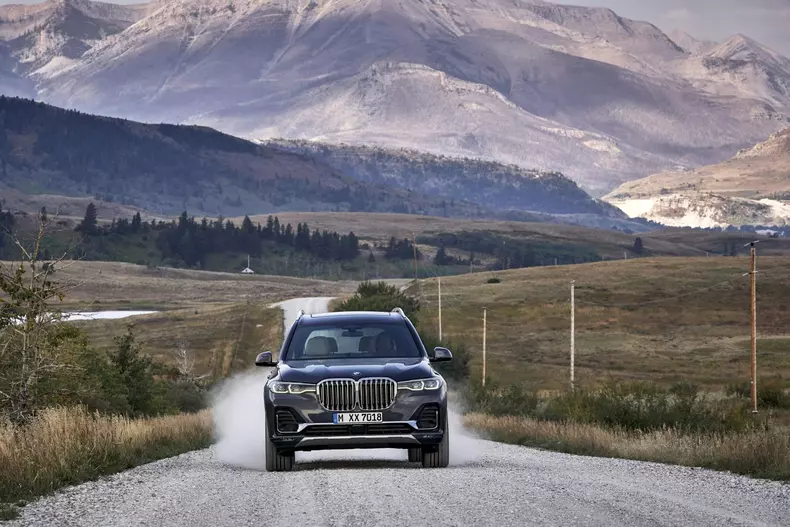 BMW X7 034