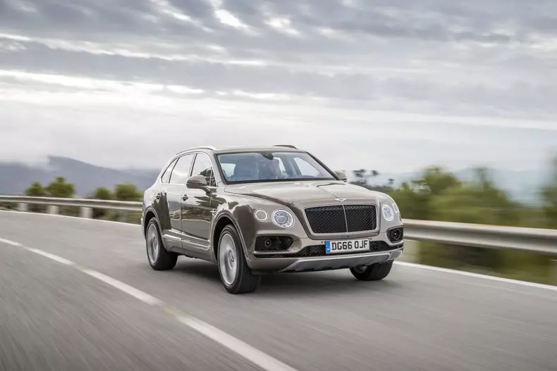 Bentayga diesel003