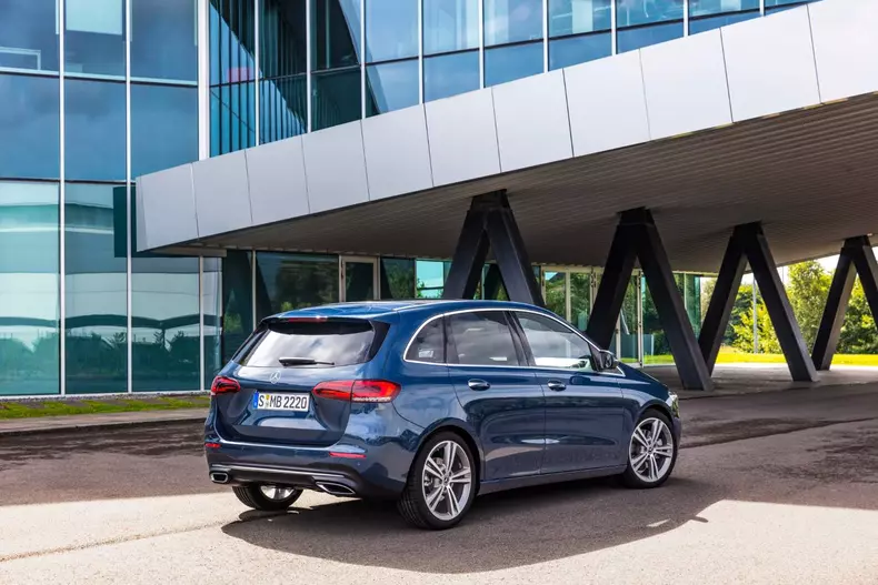 Mercedes-Benz Clasa B generatie 2019 16