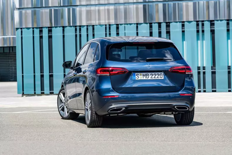 Mercedes-Benz Clasa B generatie 2019 19