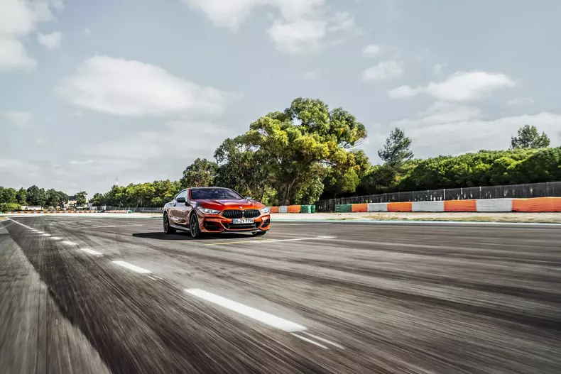 noul BMW Seria 8 191